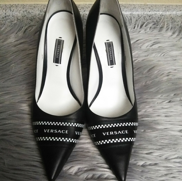 Versace Shoes - Versace Nastro high heels size 40